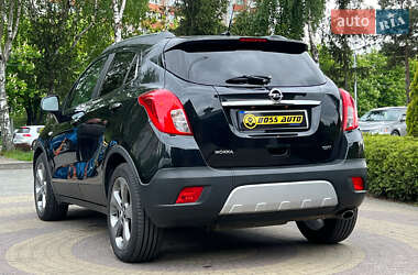 Позашляховик / Кросовер Opel Mokka 2013 в 