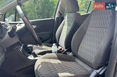 Внедорожник / Кроссовер Opel Mokka 2016 в 