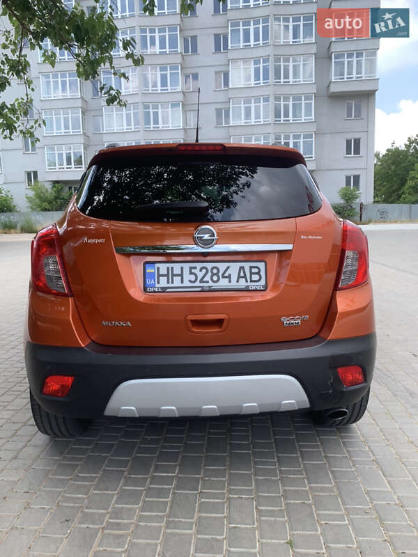 Внедорожник / Кроссовер Opel Mokka 2014 в Одессе