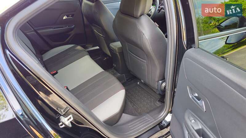 Внедорожник / Кроссовер Opel Mokka 2023 в Бердичеве фото 48 Внедорожник / Кроссовер Opel Mokka 2023 в Бердичеве