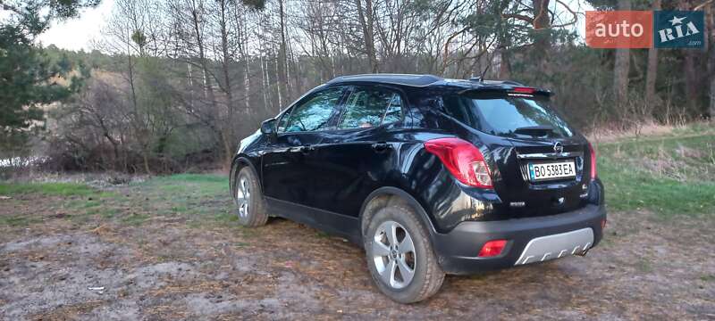 Внедорожник / Кроссовер Opel Mokka 2015 в Тернополе