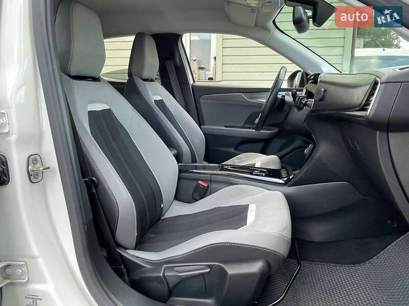 Позашляховик / Кросовер Opel Mokka 2021 в Києві