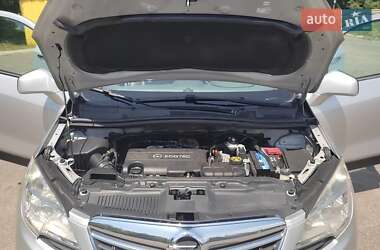 Внедорожник / Кроссовер Opel Mokka 2013 в 