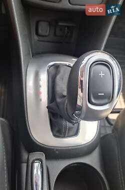 Внедорожник / Кроссовер Opel Mokka 2013 в 