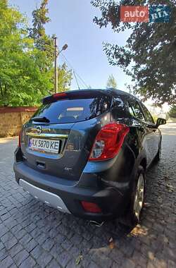 Позашляховик / Кросовер Opel Mokka 2016 в 