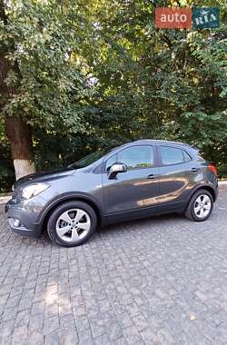 Позашляховик / Кросовер Opel Mokka 2016 в Чернівцях