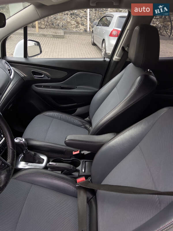 Позашляховик / Кросовер Opel Mokka 2014 в Рівному