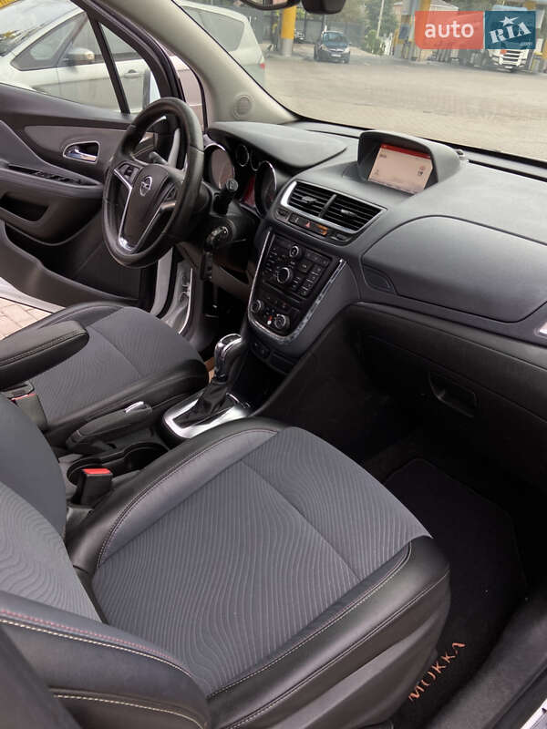 Позашляховик / Кросовер Opel Mokka 2014 в Рівному