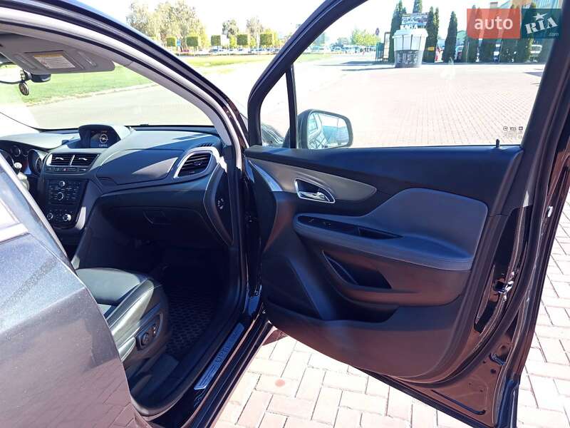 Внедорожник / Кроссовер Opel Mokka 2012 в Луцке