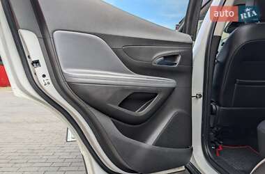 Позашляховик / Кросовер Opel Mokka 2015 в  фото 49 Позашляховик / Кросовер Opel Mokka 2015 в