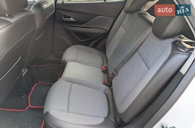 Позашляховик / Кросовер Opel Mokka 2015 в  фото 50 Позашляховик / Кросовер Opel Mokka 2015 в