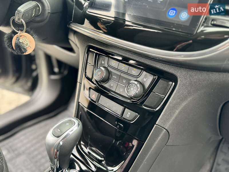 Позашляховик / Кросовер Opel Mokka 2016 в Дрогобичі фото 120 Позашляховик / Кросовер Opel Mokka 2016 в Дрогобичі