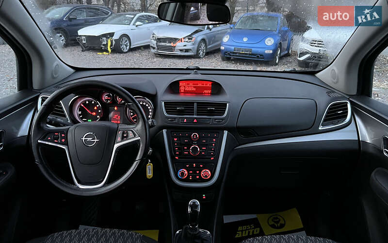 Позашляховик / Кросовер Opel Mokka 2016 в Львові