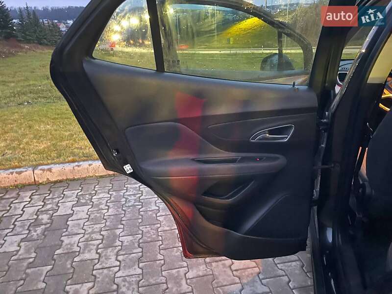 Внедорожник / Кроссовер Opel Mokka 2013 в Тернополе