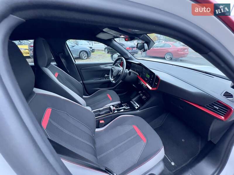 Внедорожник / Кроссовер Opel Mokka 2021 в Подольске