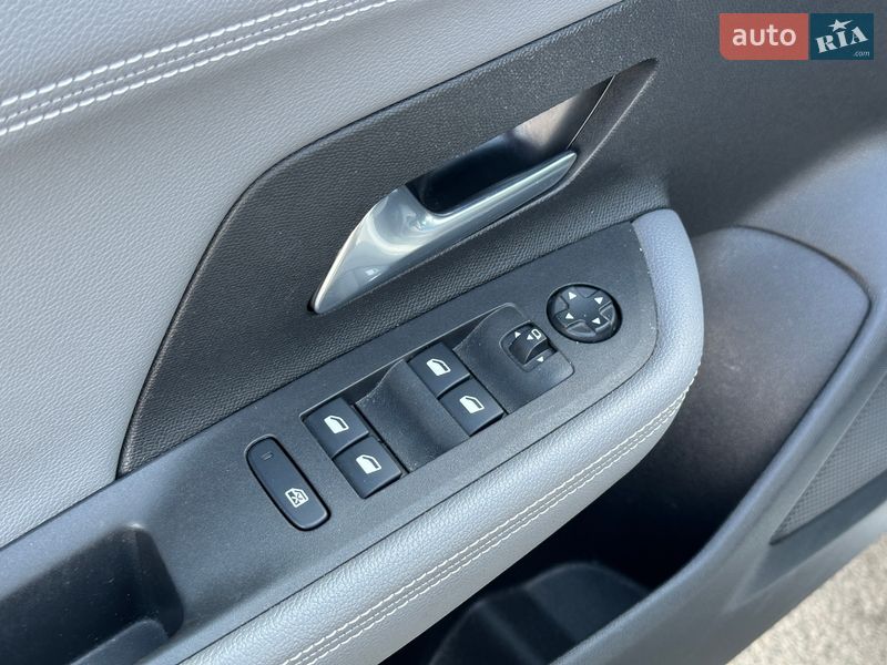 Позашляховик / Кросовер Opel Mokka 2021 в Києві