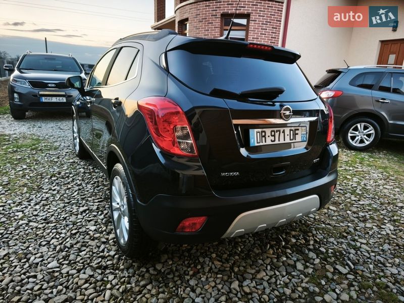 Позашляховик / Кросовер Opel Mokka 2015 в Коломиї