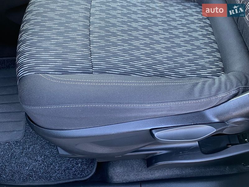 Позашляховик / Кросовер Opel Mokka 2015 в Коломиї