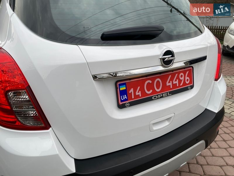 Позашляховик / Кросовер Opel Mokka 2015 в Коломиї