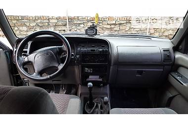 Позашляховик / Кросовер Opel Monterey 1997 в Харкові