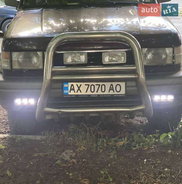 Позашляховик / Кросовер Opel Monterey 1995 в Харкові