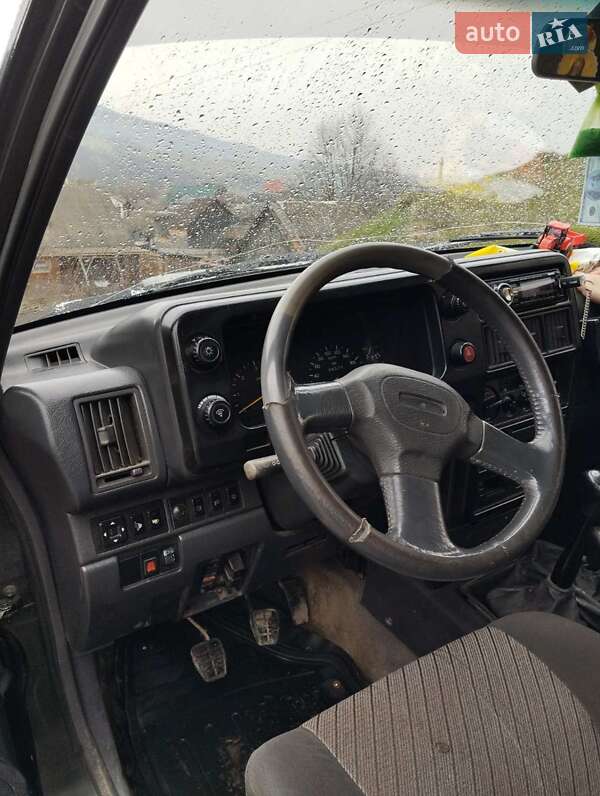 Позашляховик / Кросовер Opel Monterey 1995 в Лазещині