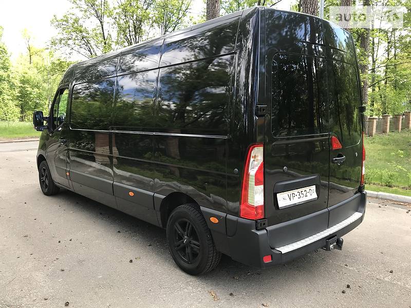 Вантажопасажирський фургон Opel Movano 2016 в Києві