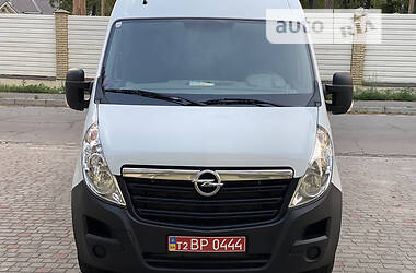 Вантажний фургон Opel Movano 2017 в Полтаві