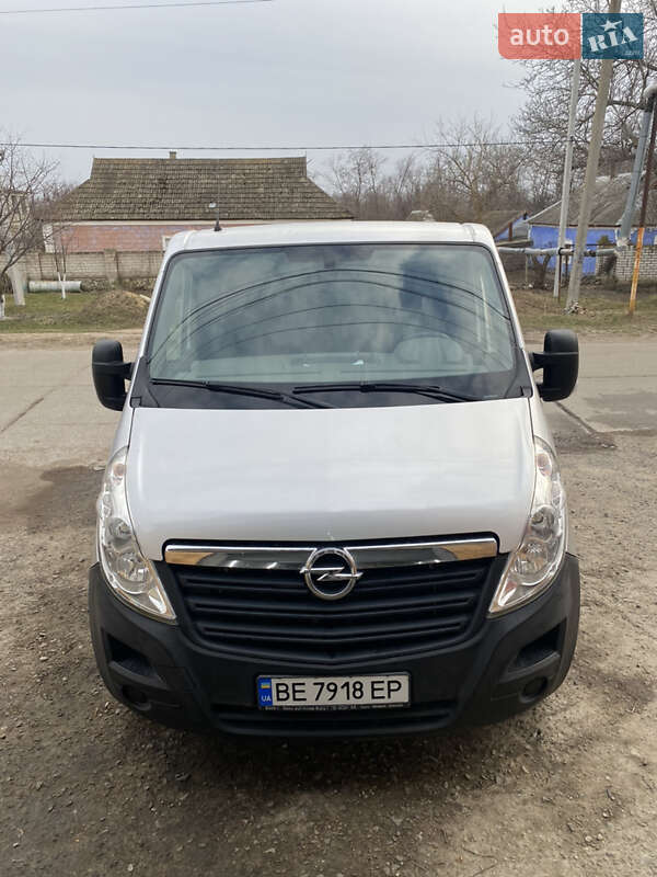 Микроавтобус Opel Movano 2012 в Южноукраинске