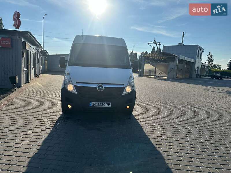 Opel Movano 2012