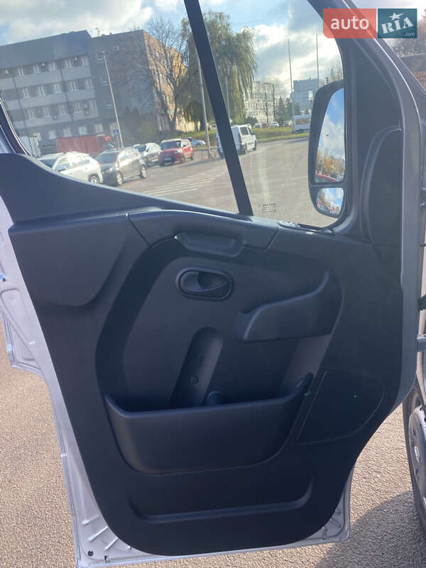 Грузовой фургон Opel Movano 2020 в Львове