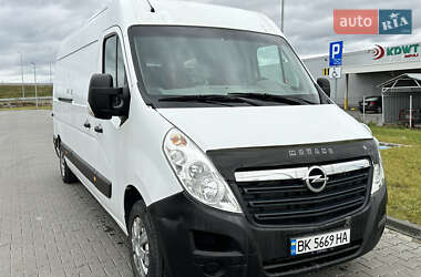 Грузовой фургон Opel Movano 2014 в Дубровице