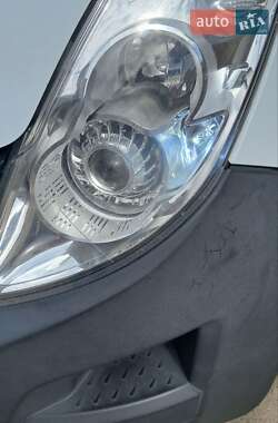 Грузовой фургон Opel Movano 2012 в 