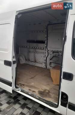 Грузовой фургон Opel Movano 2003 в 