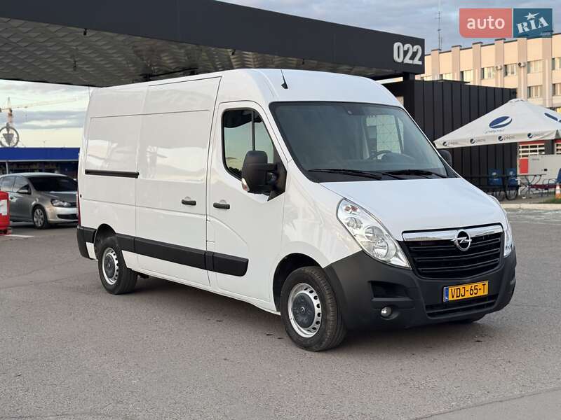 Вантажний фургон Opel Movano 2018 в Дубні