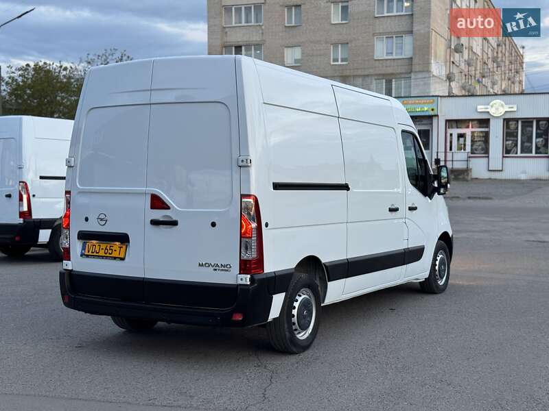 Вантажний фургон Opel Movano 2018 в Дубні