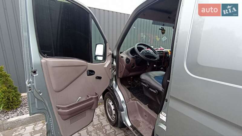 Вантажний фургон Opel Movano 2001 в Києві