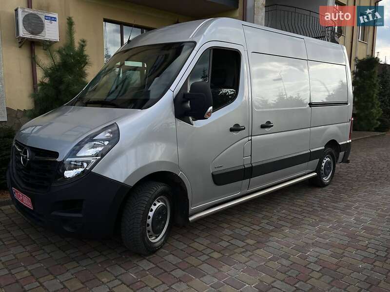 Вантажний фургон Opel Movano 2020 в 