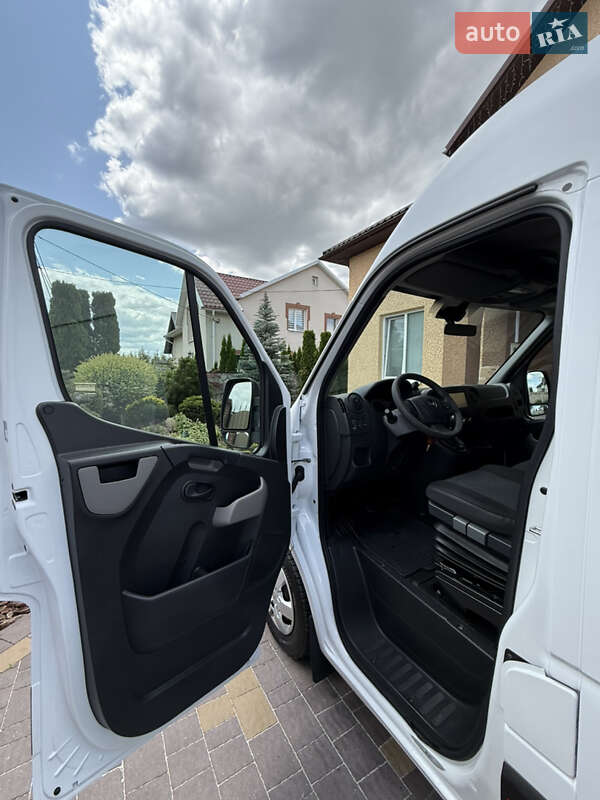 Вантажний фургон Opel Movano 2019 в Тернополі
