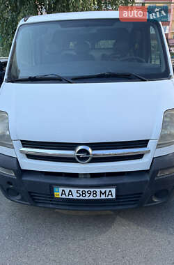 Вантажний фургон Opel Movano 2004 в Києві