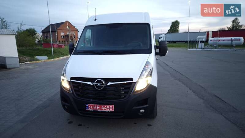 Вантажний фургон Opel Movano 2022 в Дніпрі
