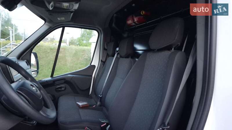 Вантажний фургон Opel Movano 2022 в Дніпрі