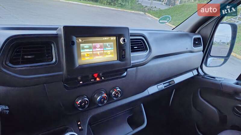 Вантажний фургон Opel Movano 2022 в Дніпрі