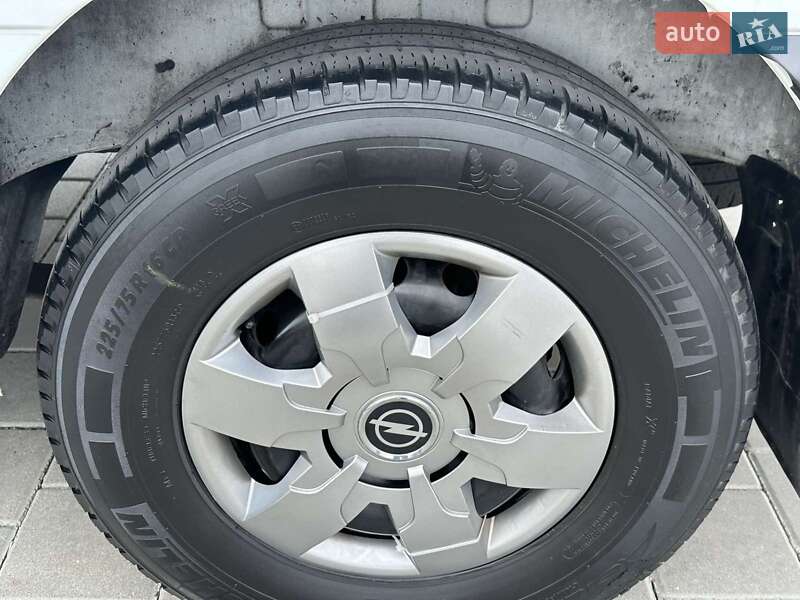 Вантажний фургон Opel Movano 2017 в Черкасах