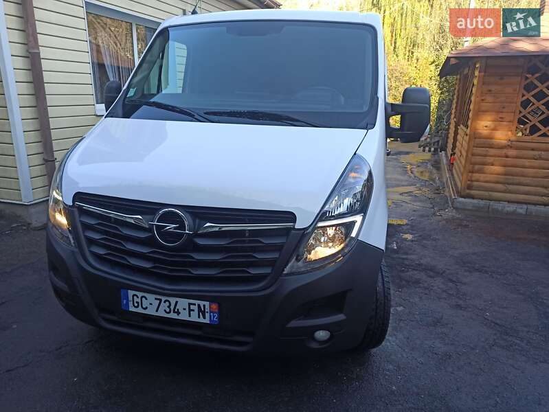 Вантажний фургон Opel Movano 2021 в Умані