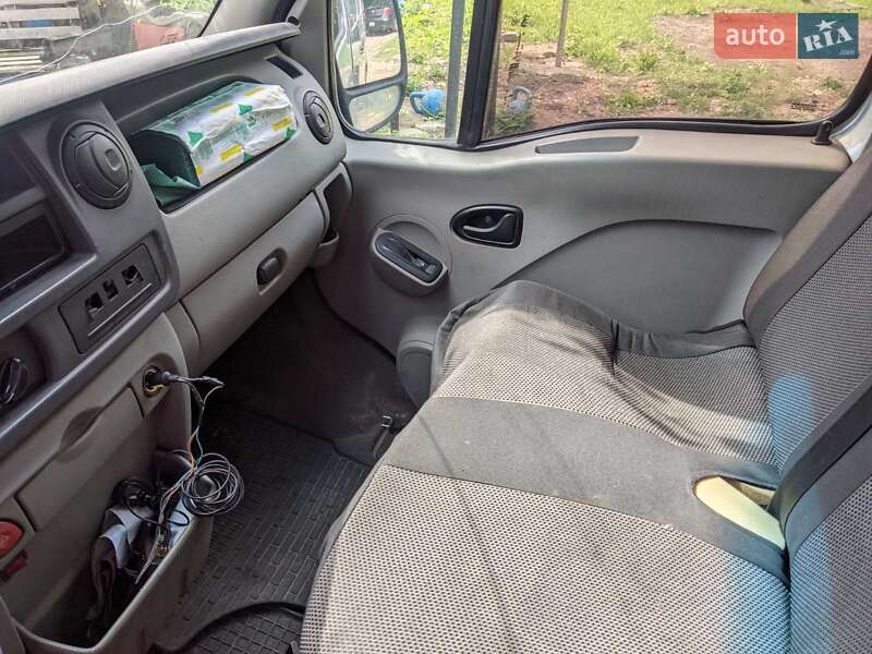 Грузовой фургон Opel Movano 2007 в Харькове