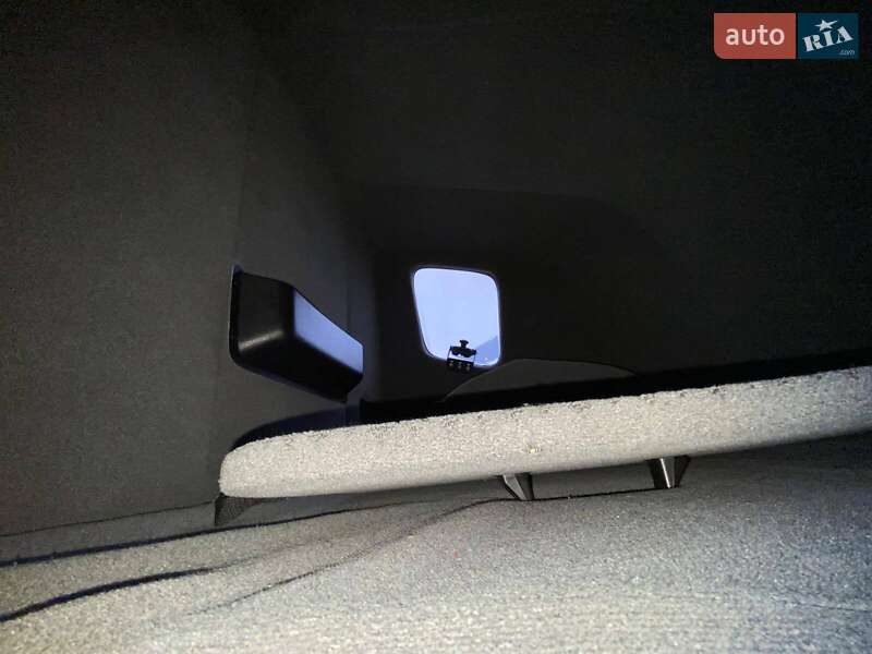 Грузовой фургон Opel Movano 2022 в Киеве