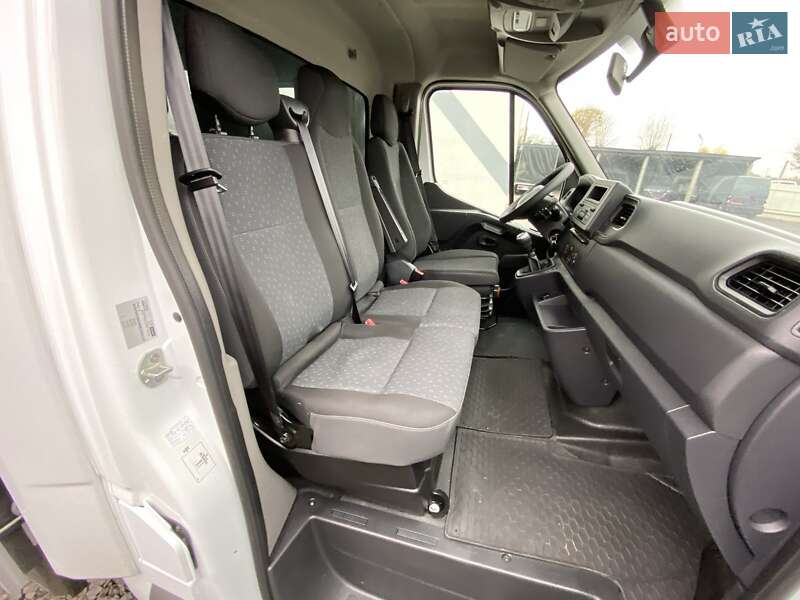 Грузовой фургон Opel Movano 2022 в Киеве