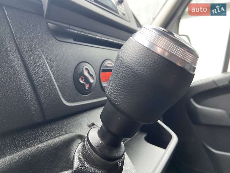 Грузовой фургон Opel Movano 2022 в Киеве