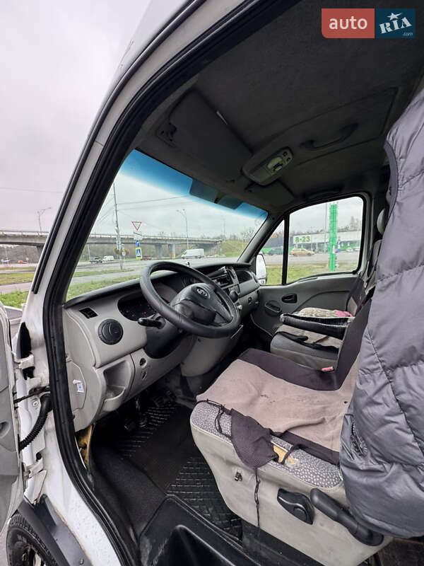 Микроавтобус грузовой (до 3,5т) Opel Movano 2006 в Киеве